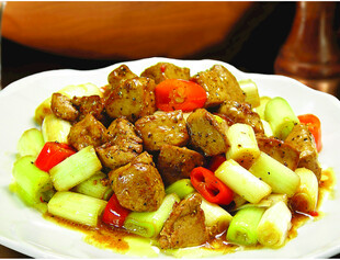 美味黄瓜炒牛肉