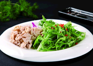 凉拌猪肉配苦菊