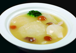 滋补山药枸杞汤