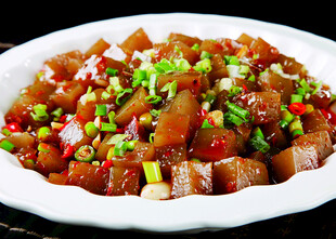 美味香辣炒凉粉