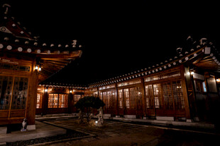 古建夜景