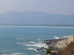 海边壮阔景致 远山近海