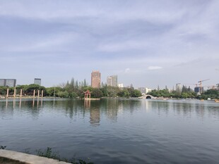芜湖镜湖公园城市湖畔风光
