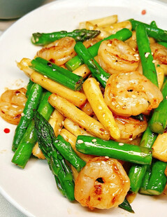 虾仁炒芦笋
