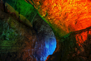 云南九乡喀斯特溶洞