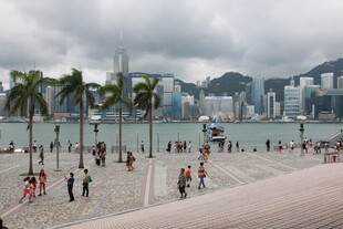 香港海滨热闹景象