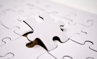 拼图缺块待完成电脑壁纸