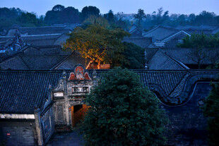 古村落黄昏景致
