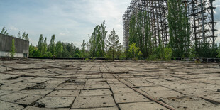 空旷工地待建场景