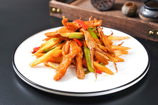 双椒冬笋鸭双宝