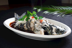 清蒸鲈鱼