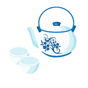 青花瓷茶壶与杯具