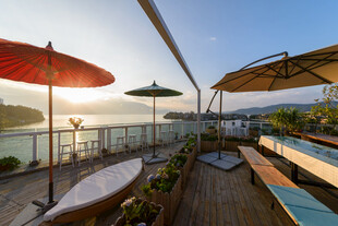 露台日光美景 惬意休闲处