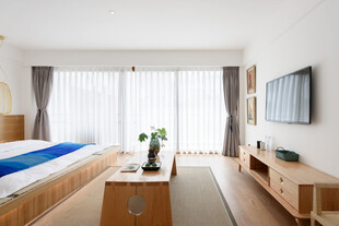 简约日式风格温馨卧室