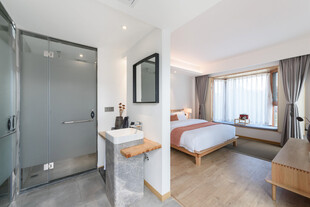 现代简约风格温馨卧室