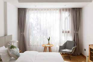 简约温馨卧室室内场景