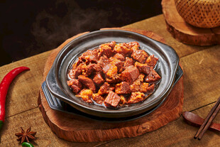 砂锅坛肉