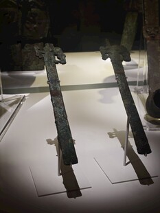 古代木质结构部件展示