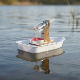 水上自动装置小船