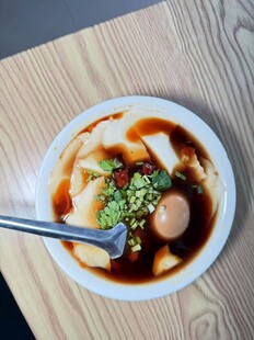 美味鸡蛋豆腐脑一碗