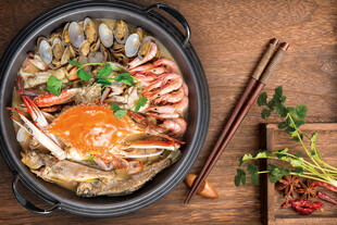 海鲜火锅盛宴