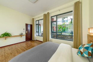 温馨现代风卧室室内景致