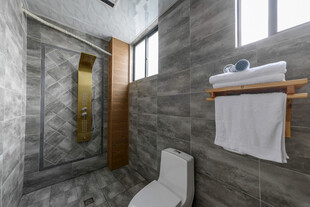 现代简约风卫生间一角