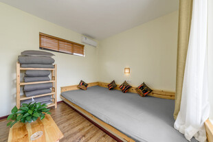 日式简约风卧室温馨一角