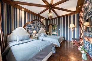 复古风格温馨双床卧室