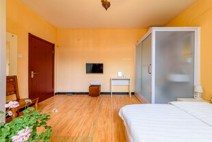 温馨卧室室内场景展示