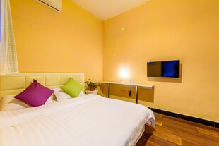 温馨卧室 简约舒适空间