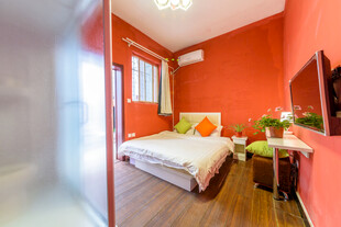 温馨简约风卧室一角