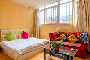 温馨卧室家居场景展示