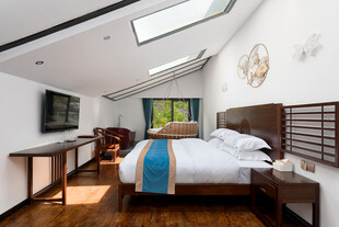 现代简约风格阁楼卧室