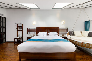 简约温馨卧室室内场景