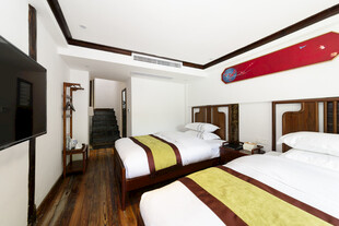 简约双床酒店客房