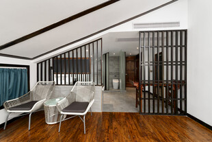 阁楼餐厅简约室内设计