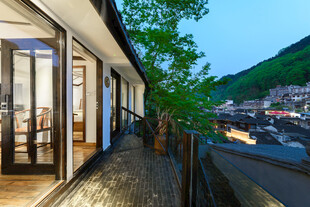 山间露台住宅 美景尽收