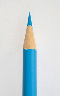蓝色铅笔特写