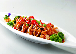 香辣美味猪大肠菜品