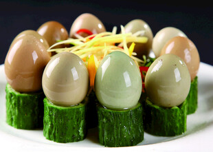 多彩卤蛋拼盘
