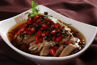 香辣可口的凉拌鸡丝