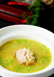 海鲜翡翠羹