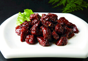 美味酱牛肉粒