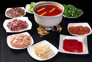 丰盛火锅食材展示