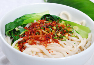 香辣青菜拌面