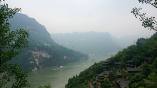 壮丽山水风光图