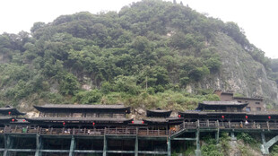 山间古建 尽显中式韵味