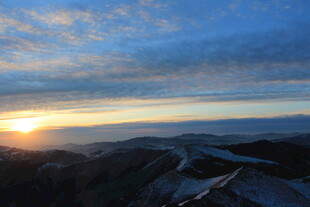 长城日出壮丽景观