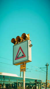 道路警示标志